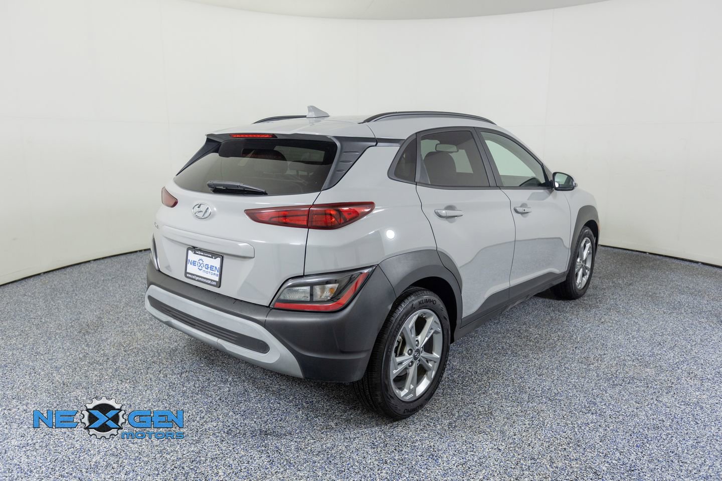 Used 2023 Hyundai Kona SEL image 7