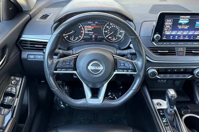 Used 2024 Nissan Altima 2.5 SR FWD image 16