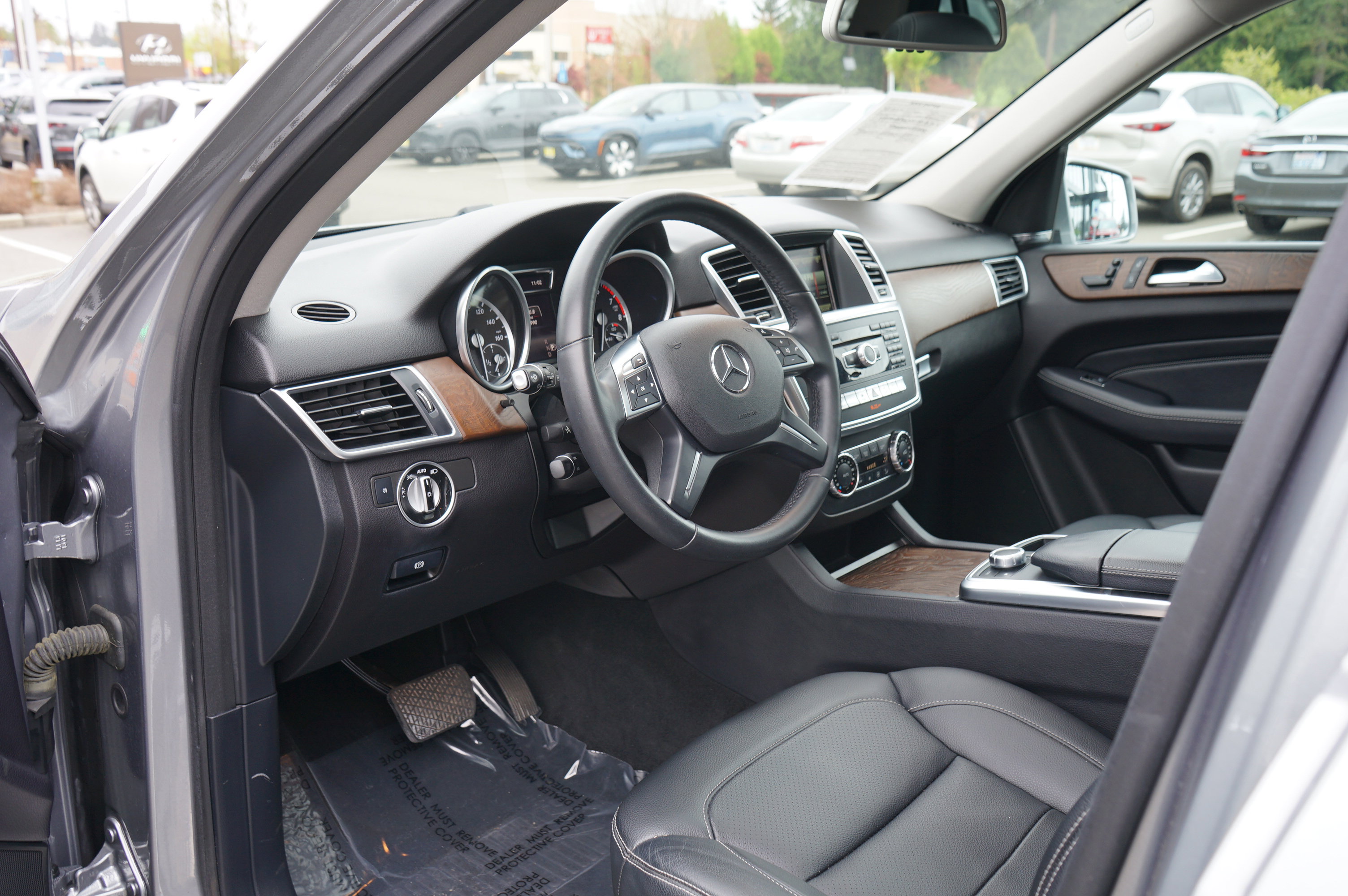 Used 2015 Mercedes-Benz ML 350 4MATIC image 14