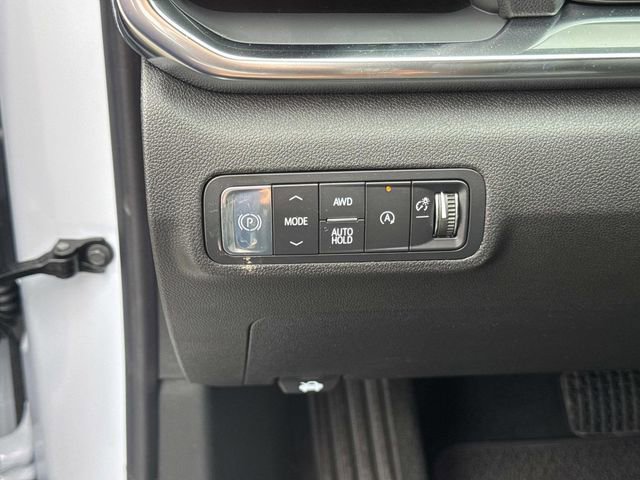 New 2026 GMC Terrain Denali w/ LPO, Black Badging Package image 25