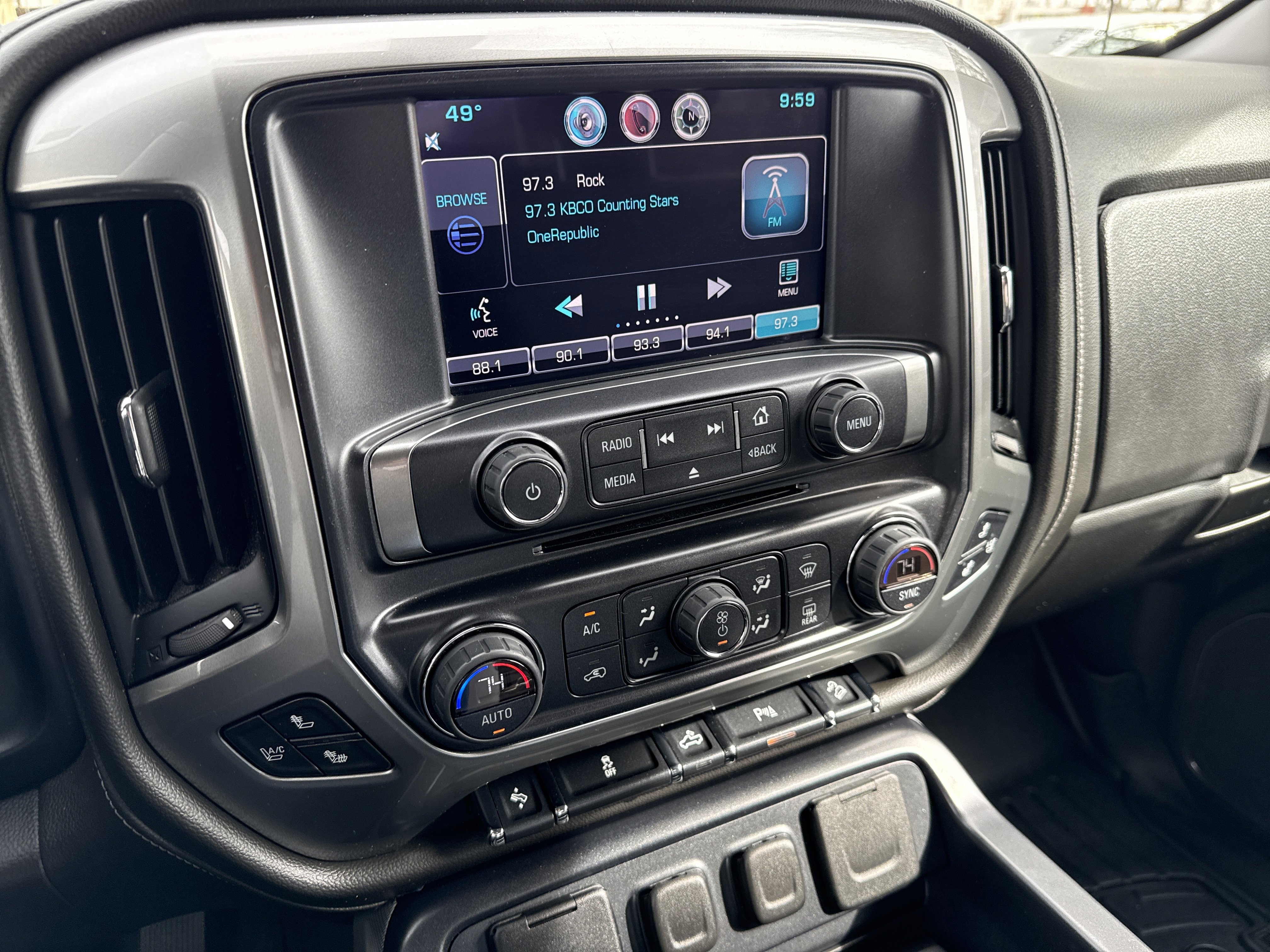 Used 2015 Chevrolet Silverado 1500 LTZ Z71 w/ LTZ Plus Package image 21