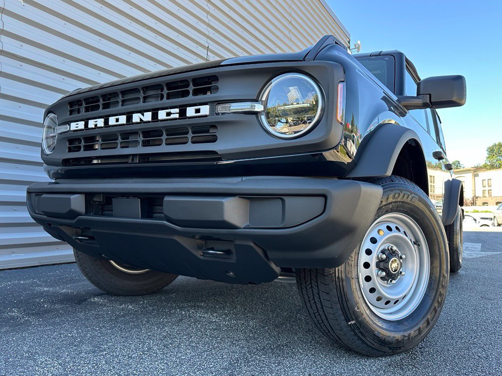 New 2026 Ford Bronco 4-Door AWD/4WD image 30