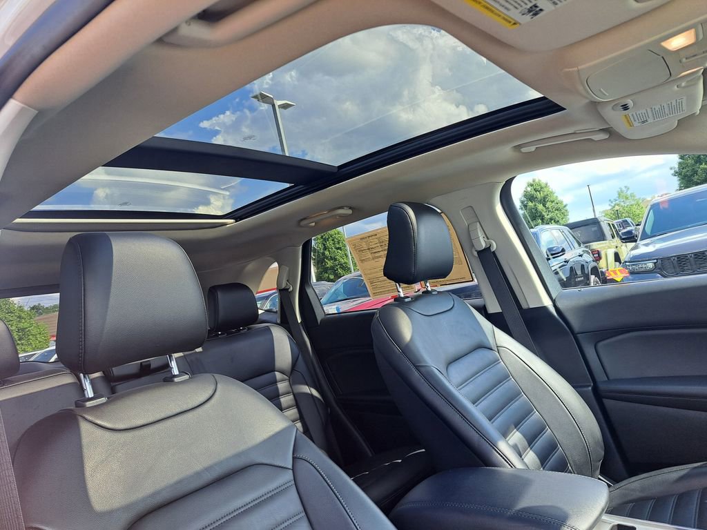 Used 2022 Ford Edge SEL w/ Convenience Package AWD/4WD image 35