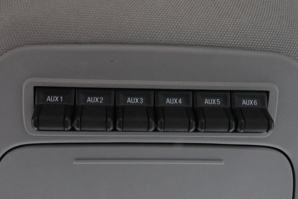 New 2025 Ford F550 4x4 Regular Cab Super Duty image 14