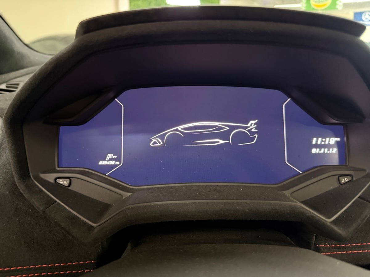Used 2019 Lamborghini Huracan Performante AWD/4WD image 14