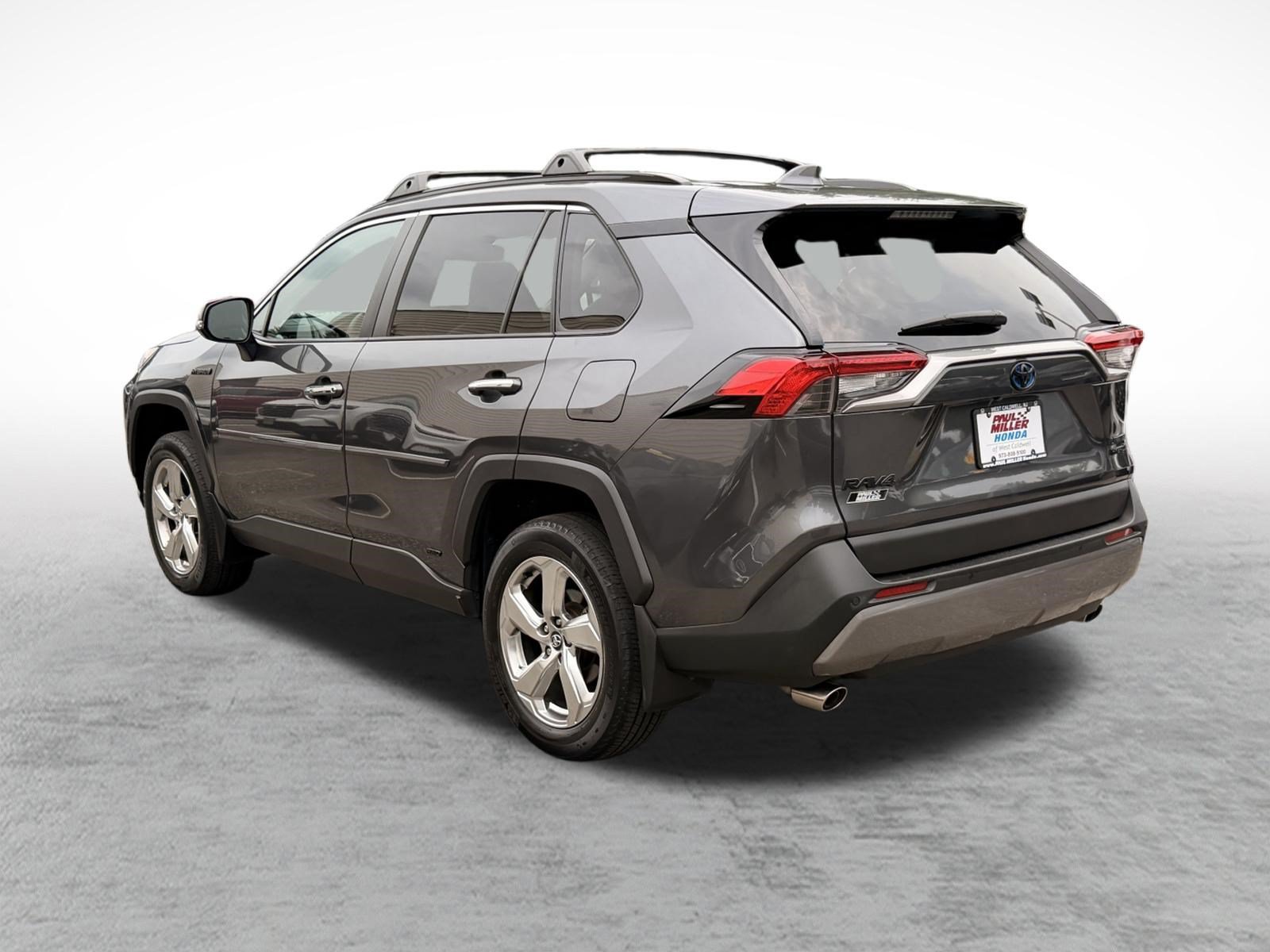 Used 2021 Toyota RAV4 Limited w/ Limited Grade Weather Package AWD/4WD image 5