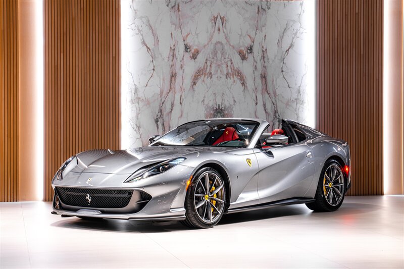 Used 2023 Ferrari 812 GTS RWD image 1