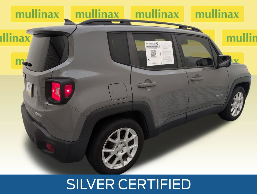 Used 2019 Jeep Renegade Latitude image 3