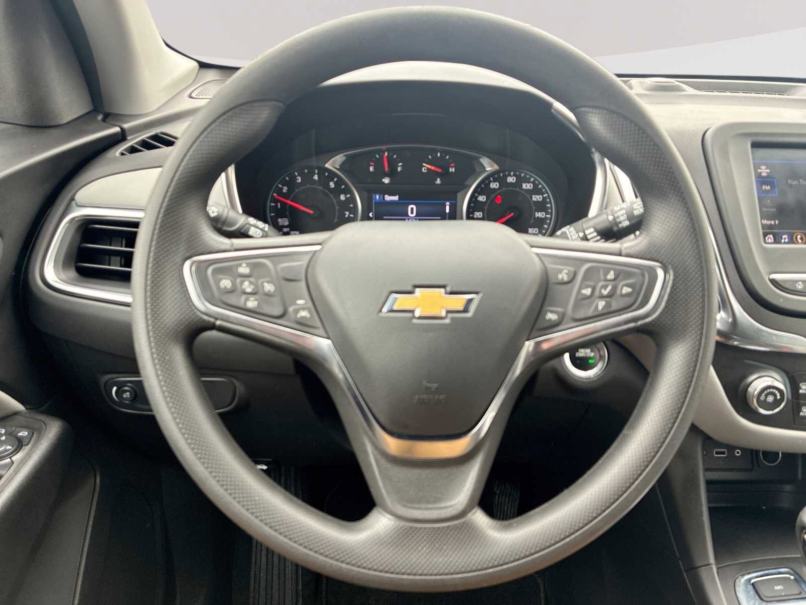 Used 2024 Chevrolet Equinox LS w/ LS Convenience Package image 10