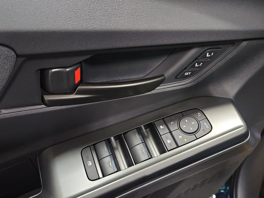 New 2026 Toyota C-HR AWD/4WD image 15