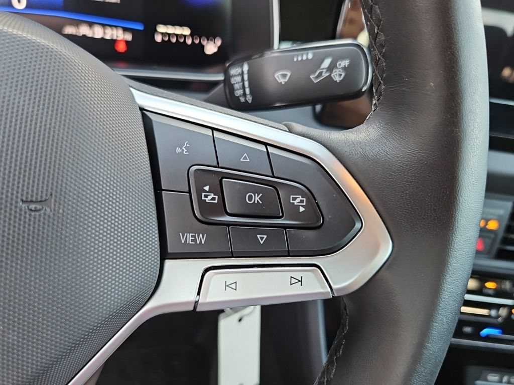 Used 2025 Volkswagen Jetta S FWD image 12
