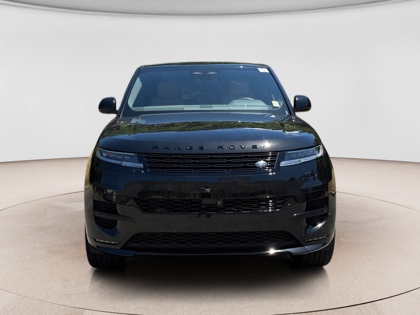 Used 2025 Land Rover Range Rover Sport Dynamic SE AWD/4WD image 8