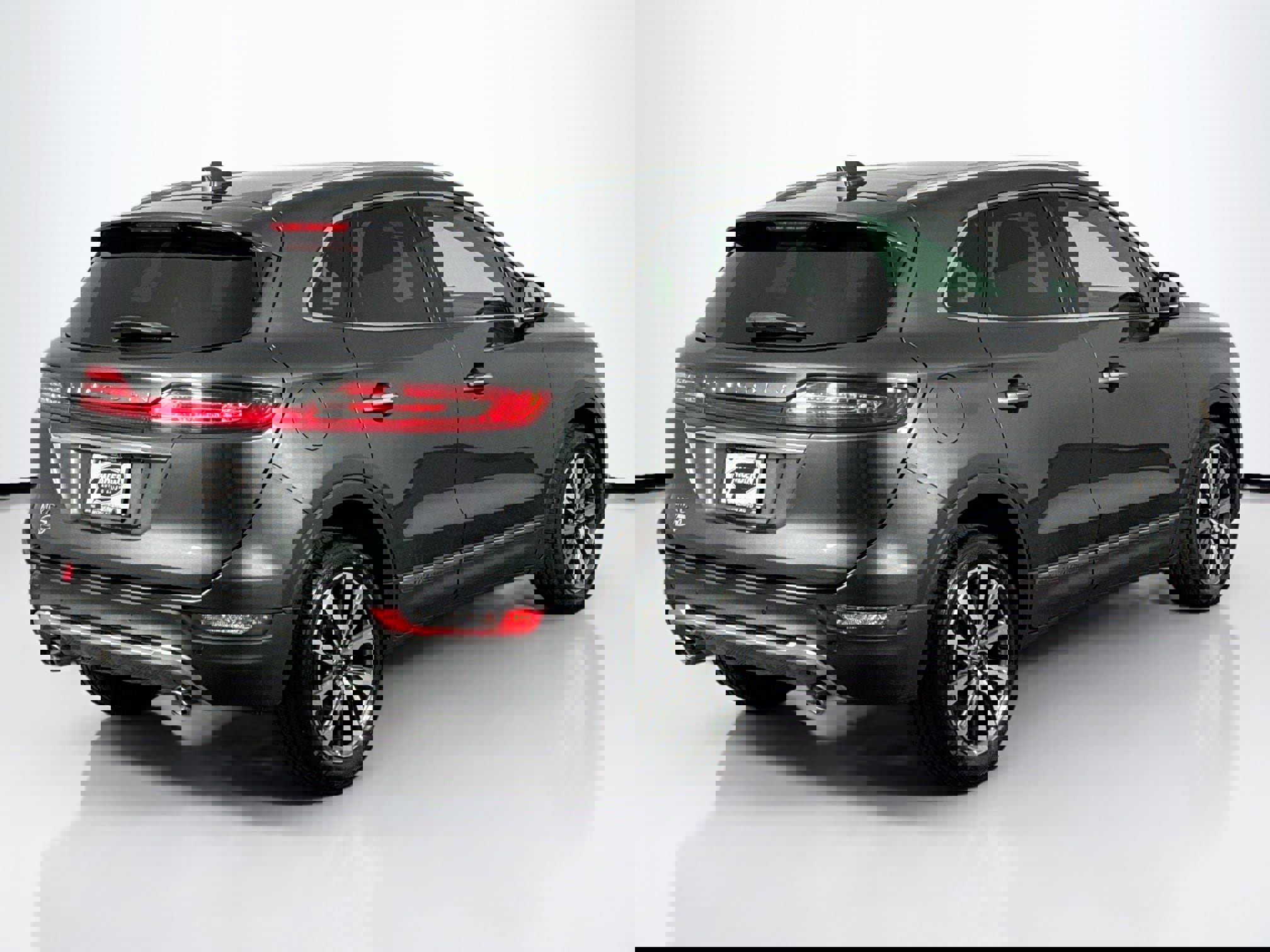 Used 2019 Lincoln MKC Reserve w/ MKC Climate Package image 11