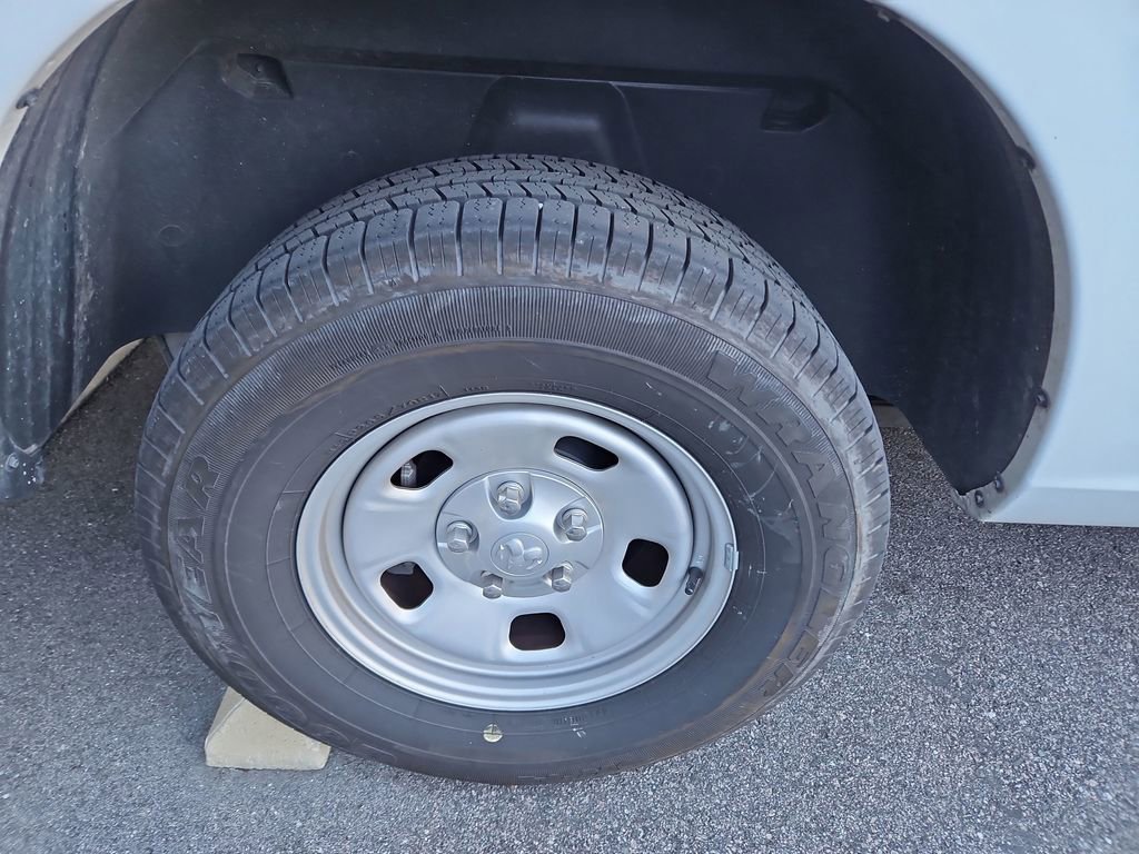 Used 2023 RAM 1500 Tradesman w/ Power & Remote Entry Group image 7