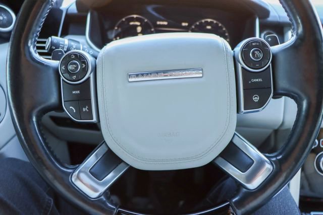 Used 2015 Land Rover Range Rover HSE image 44