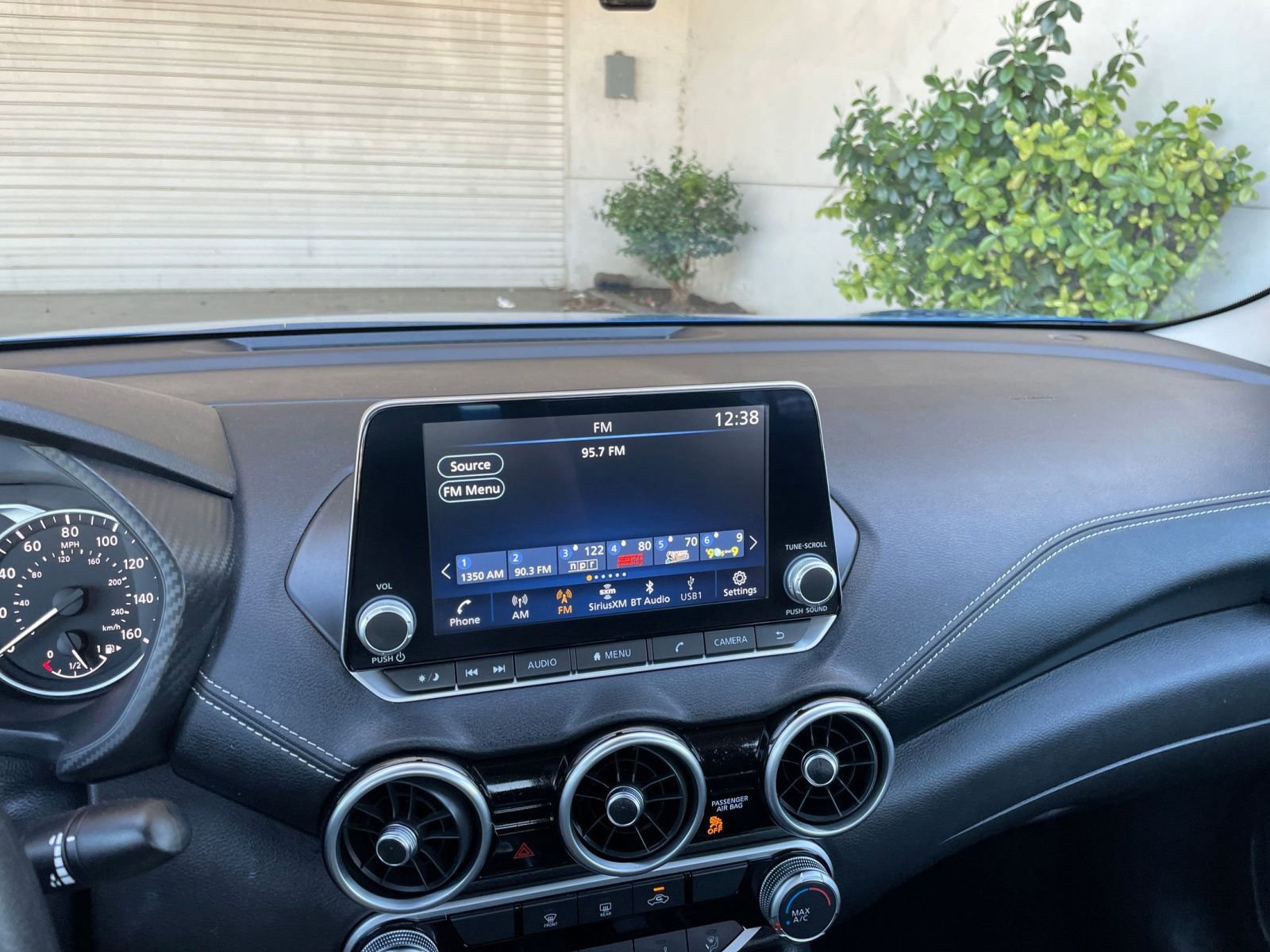 Used 2025 Nissan Sentra SV image 20