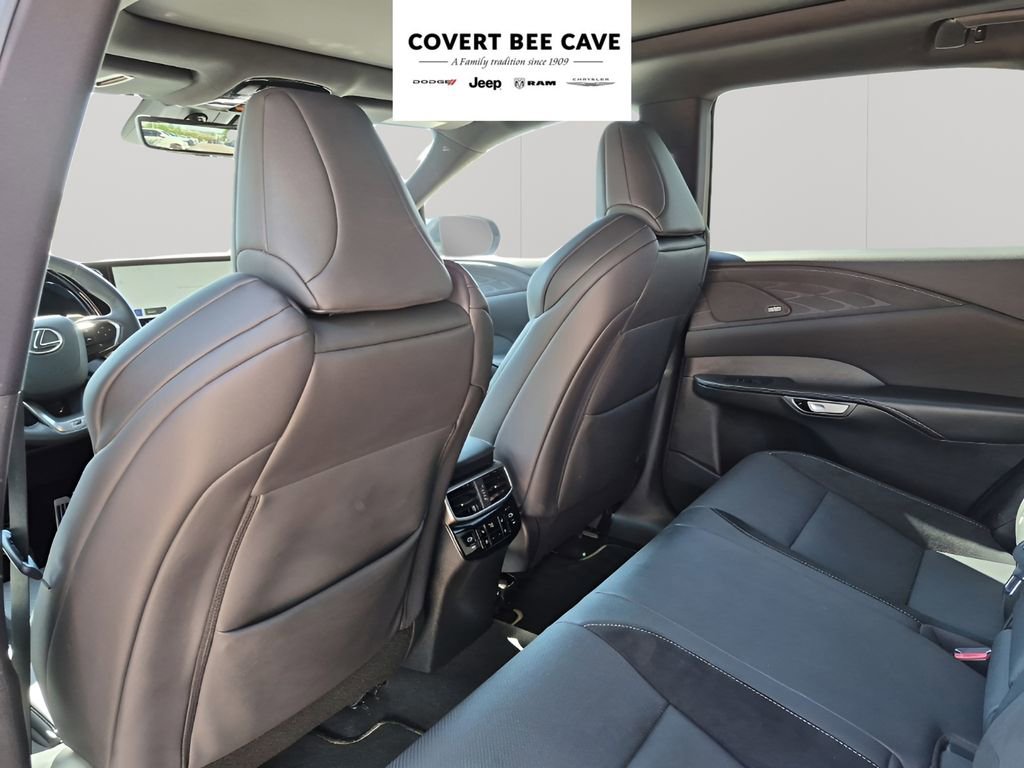 Used 2024 Lexus RX 500h F Sport w/ Convenience Package image 21