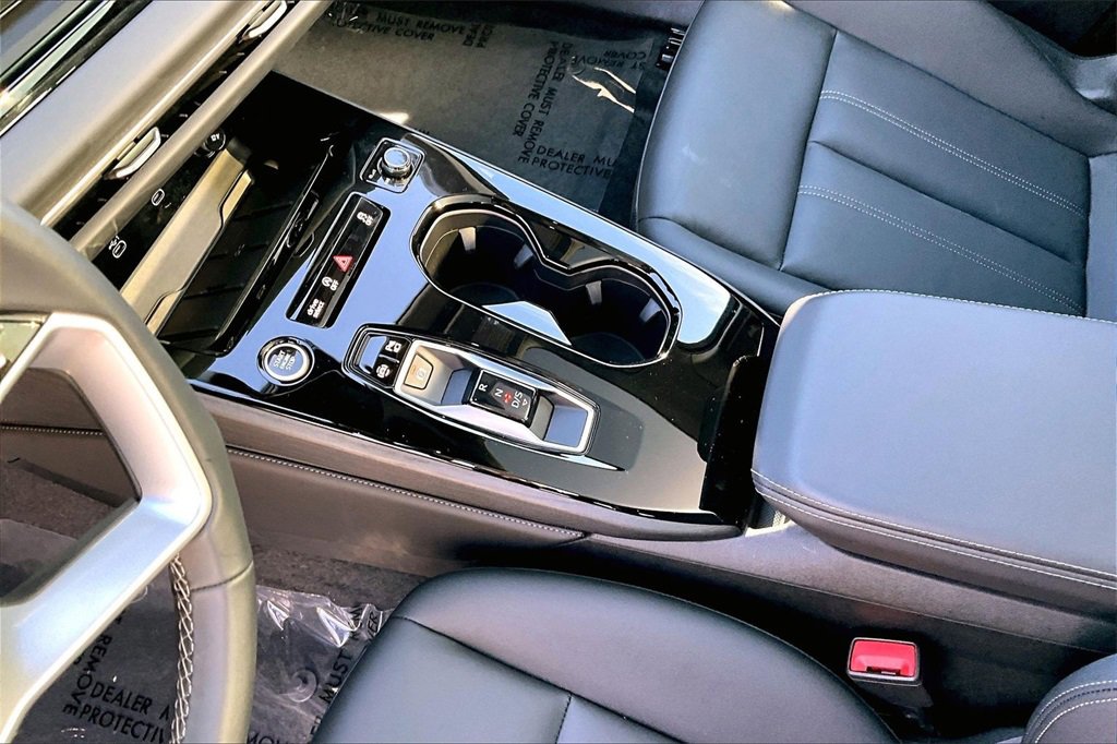 Used 2025 Audi A5 2.0T Premium Plus Sedan w/ Premium Plus image 18