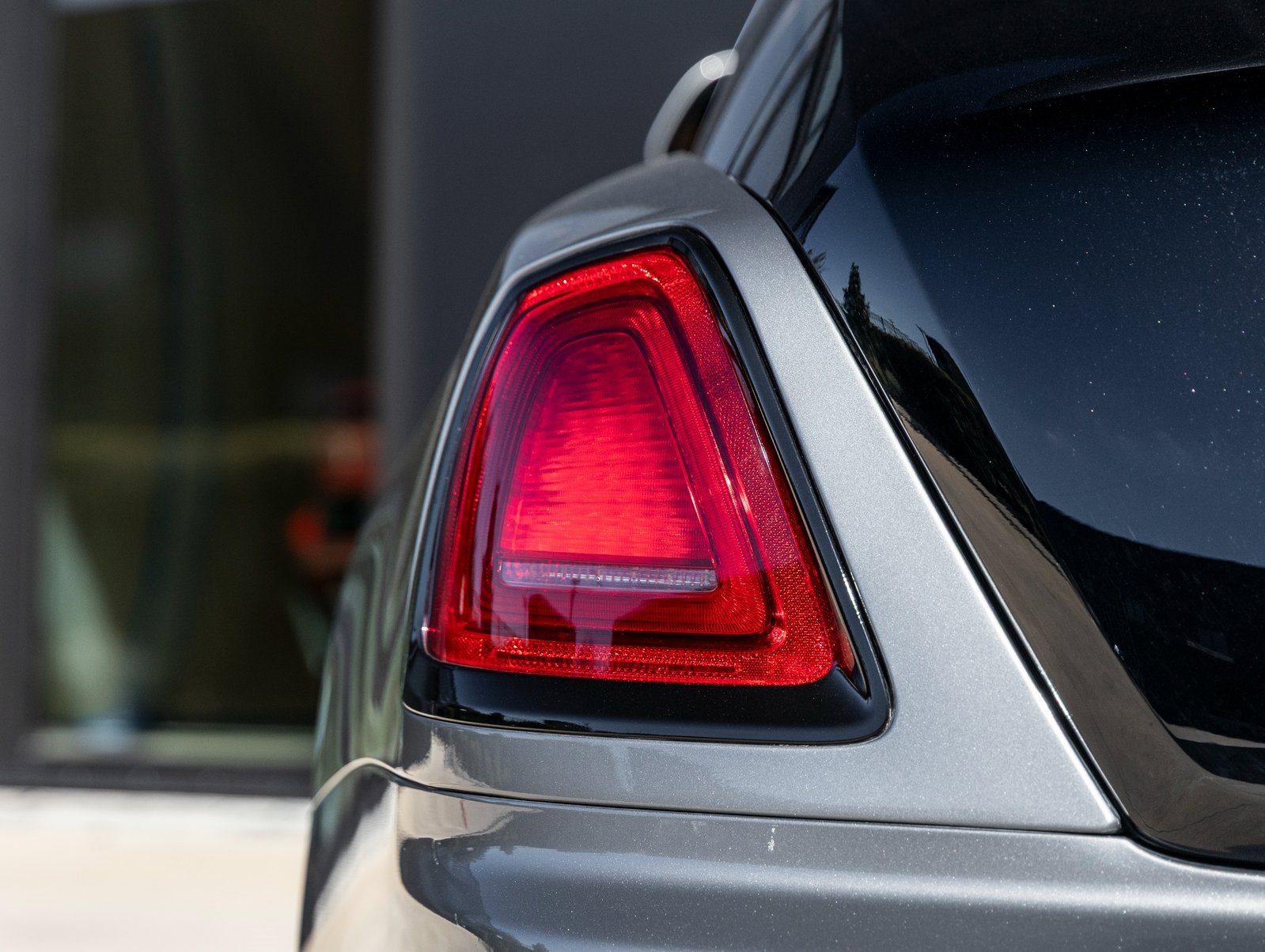 Used 2017 Rolls-Royce Wraith image 15