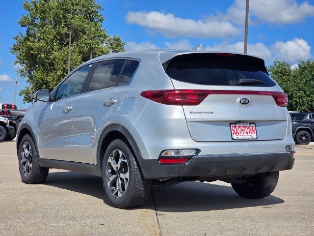 Used 2020 Kia Sportage LX AWD/4WD image 6