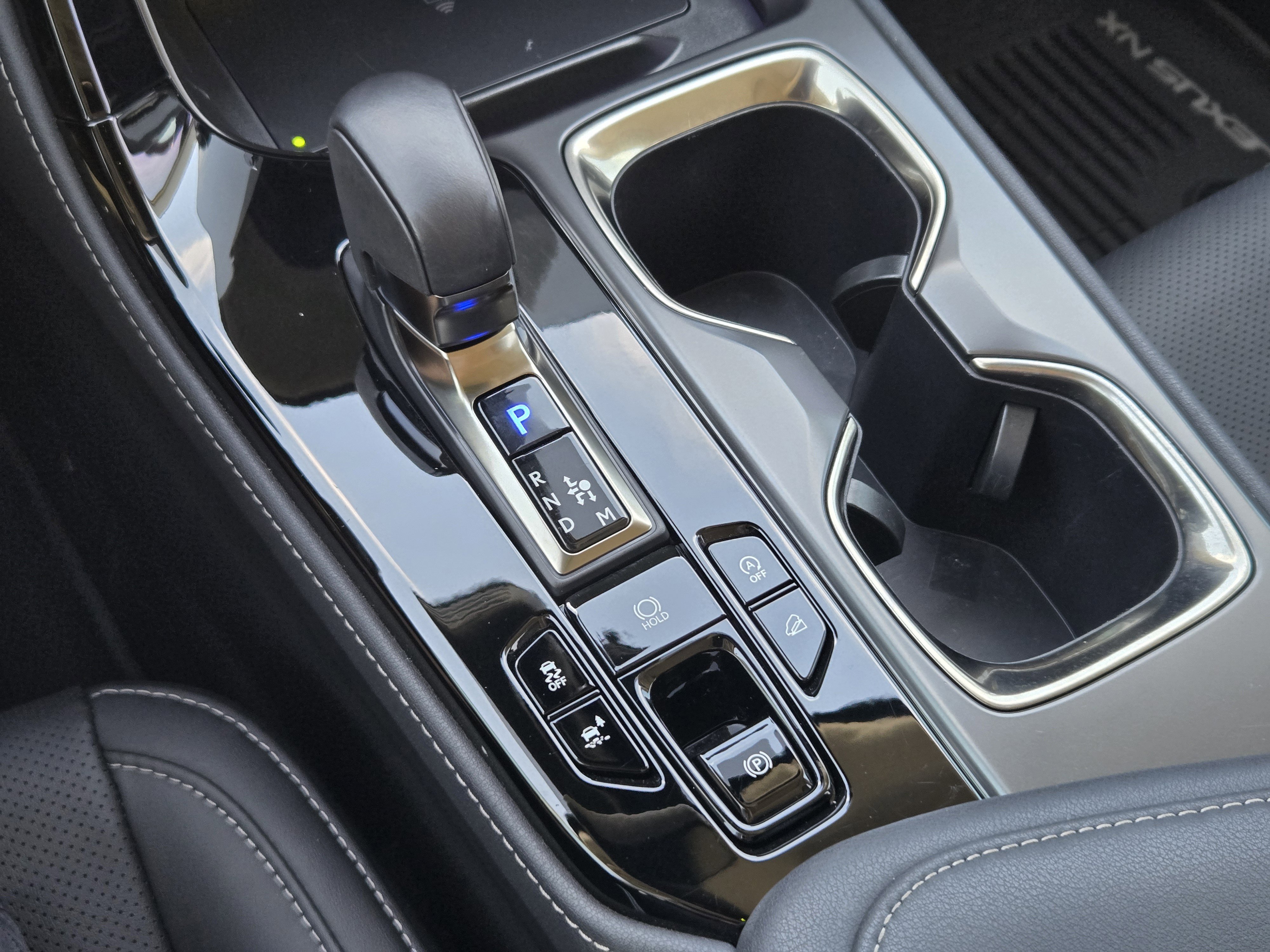 Certified 2025 Lexus NX 350 AWD w/ Accessory Package (2T) image 32