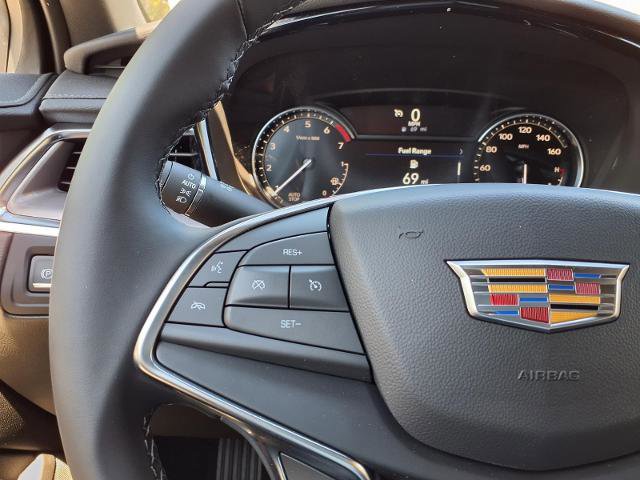 New 2026 Cadillac XT5 Luxury AWD/4WD image 17