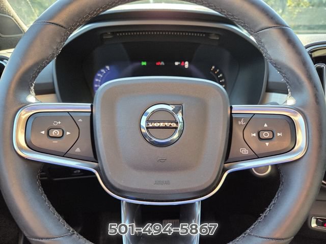 Used 2024 Volvo XC40 B5 Core AWD/4WD image 22