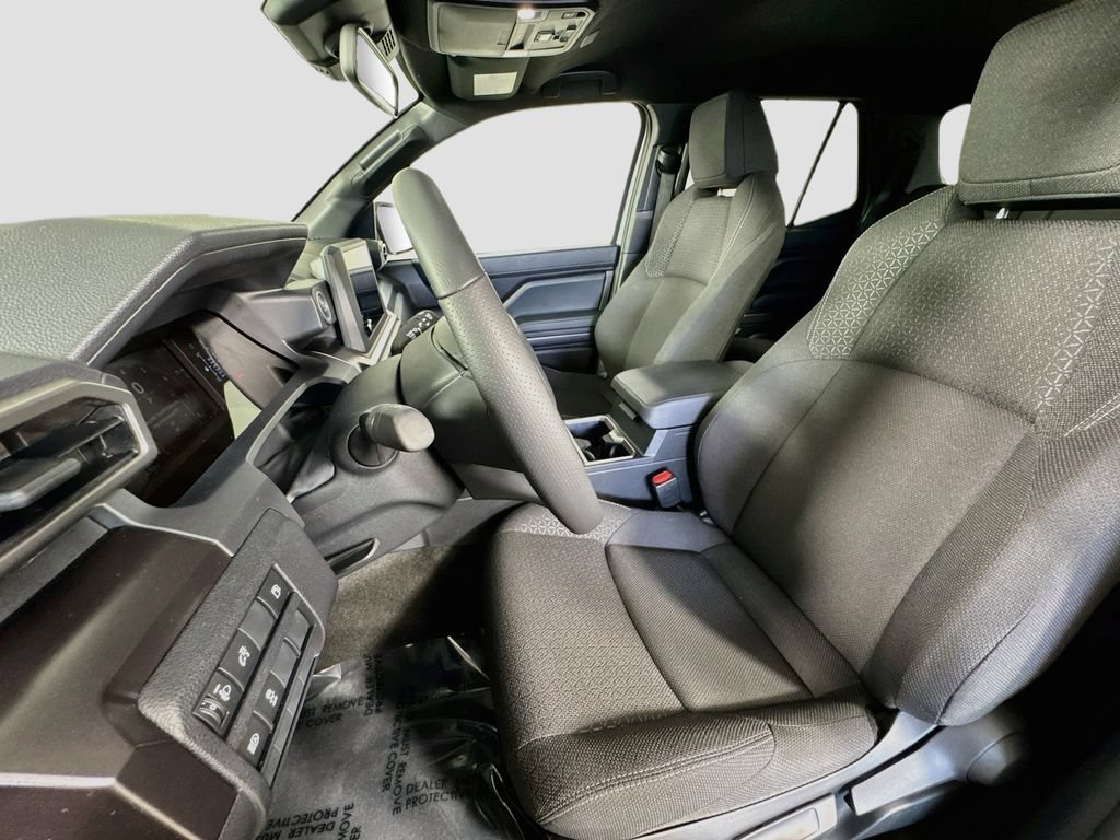 Used 2026 Toyota 4Runner SR5 AWD/4WD image 17