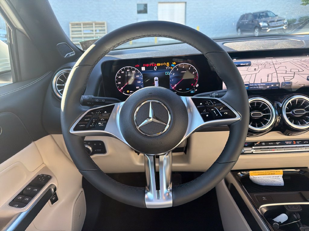 New 2026 Mercedes-Benz GLB 250 4MATIC image 14