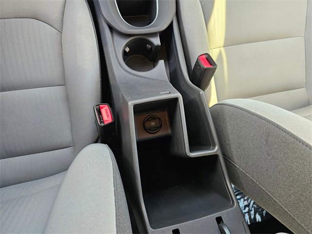 Used 2022 Hyundai Ioniq SE image 25