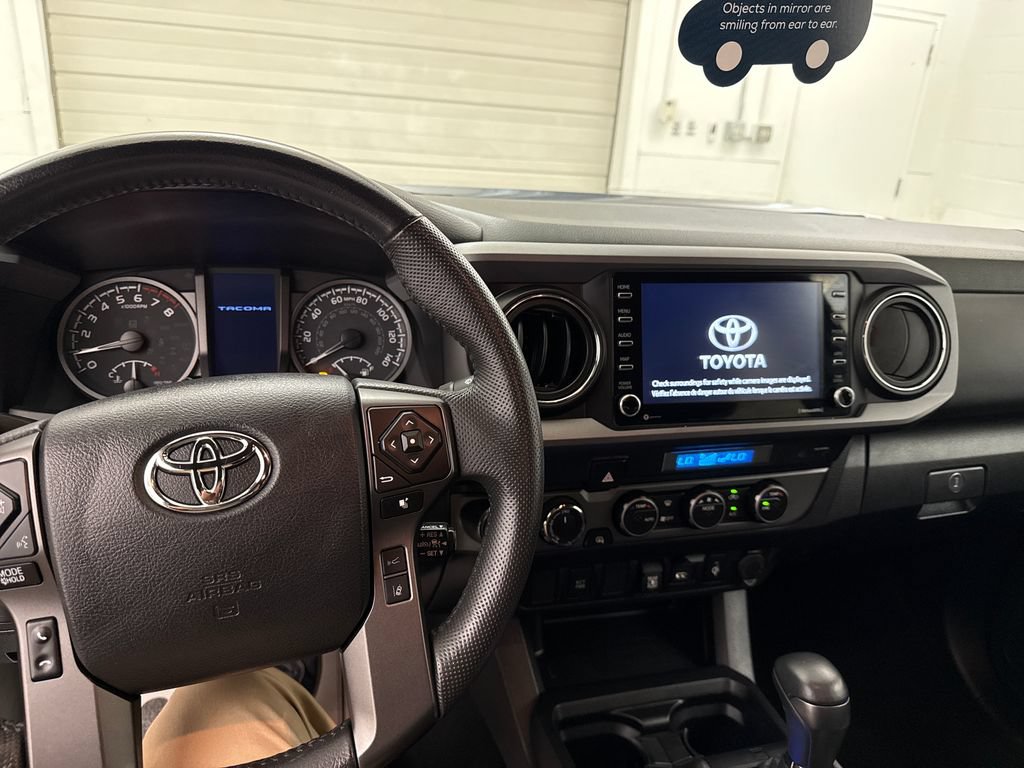 Used 2023 Toyota Tacoma TRD Off-Road AWD/4WD image 14