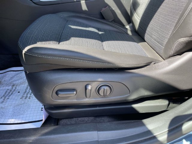 Used 2025 Buick Envista Preferred w/ Convenience I Package FWD image 20