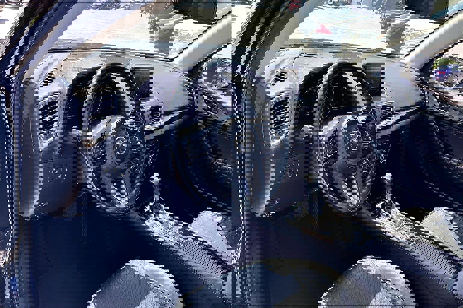 Used 2018 MAZDA MAZDA3 Grand Touring w/ Premium Equipment Package image 15