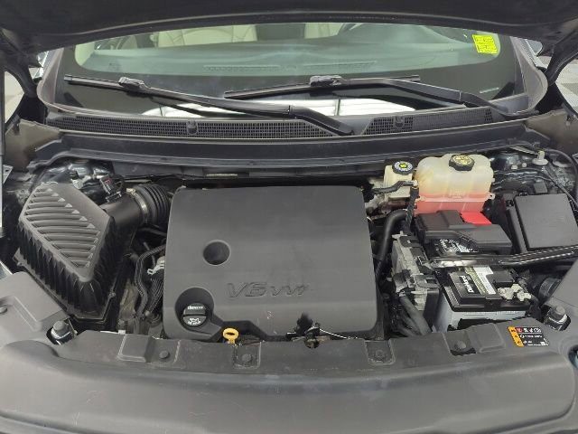 Used 2019 Buick Enclave Essence AWD/4WD image 30