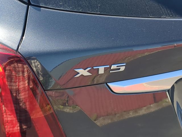 Used 2022 Cadillac XT5 Premium Luxury image 12