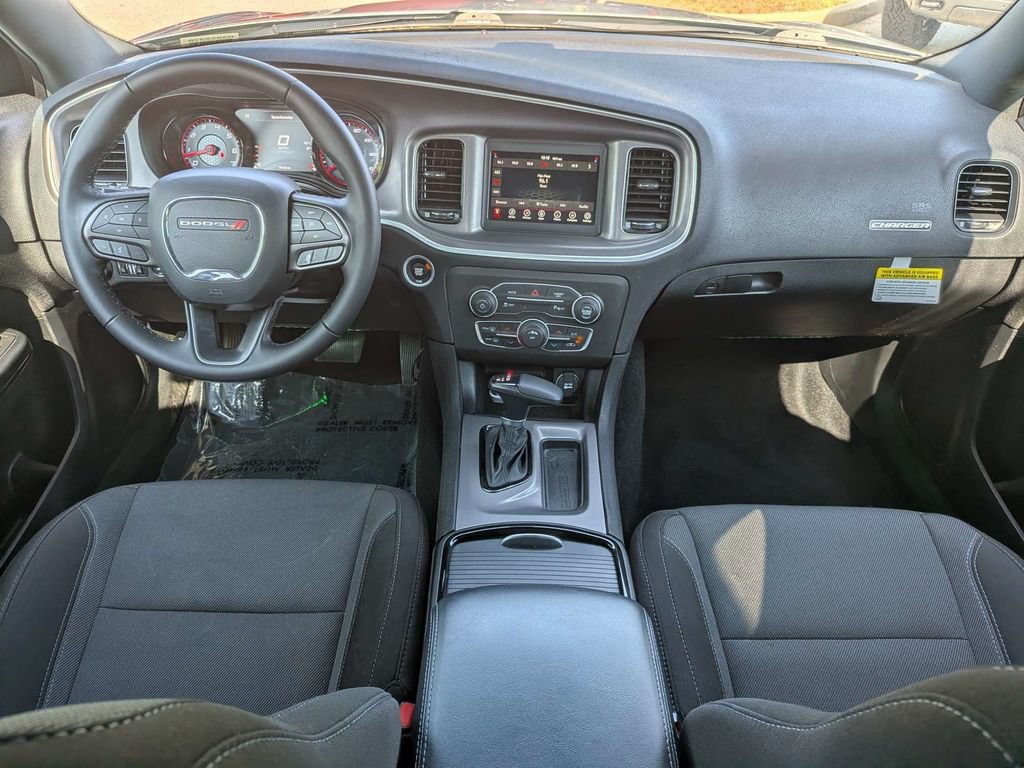 Used 2022 Dodge Charger SXT w/ Blacktop Package RWD image 13
