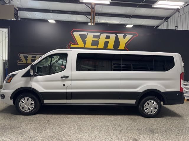Used 2024 Ford Transit 350 XLT RWD image 3