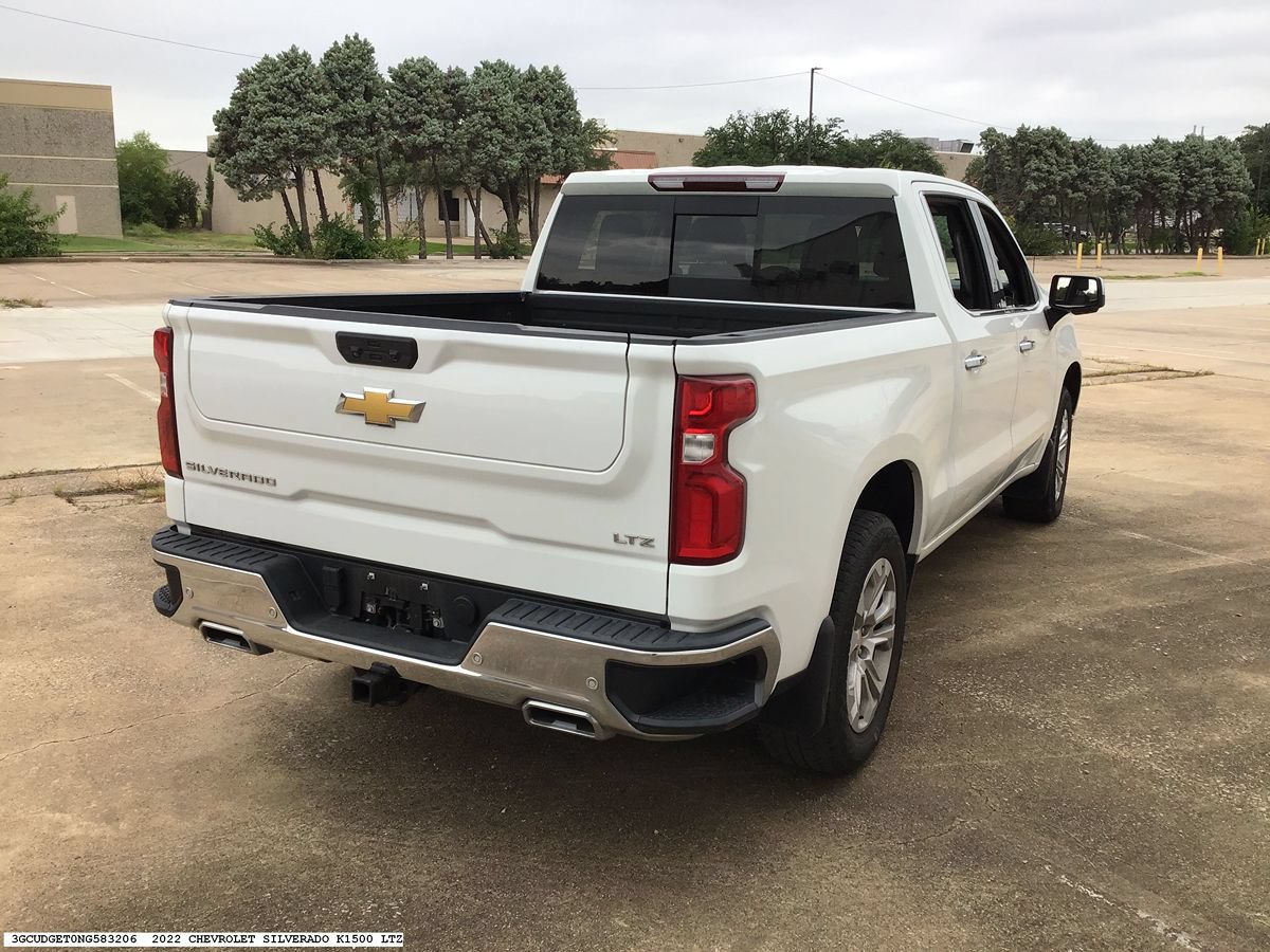 Used 2022 Chevrolet Silverado 1500 LTZ AWD/4WD image 4