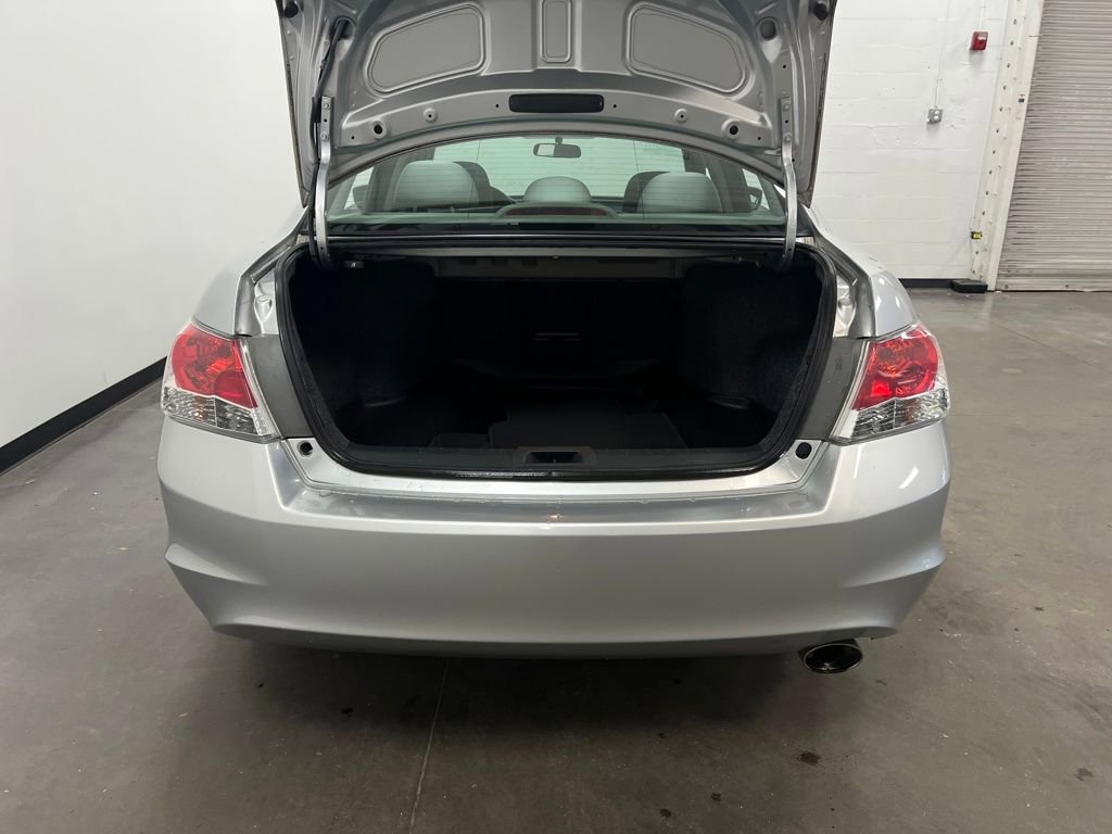 Used 2012 Honda Accord LX image 25