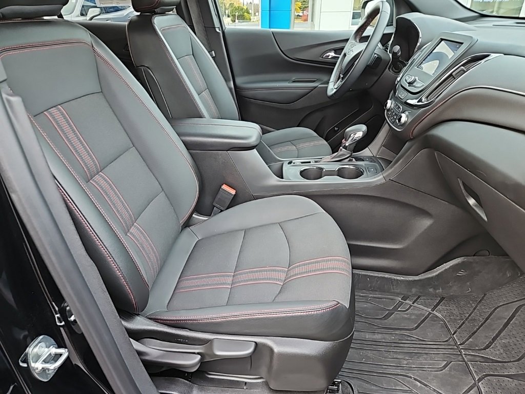 Used 2024 Chevrolet Equinox RS image 25