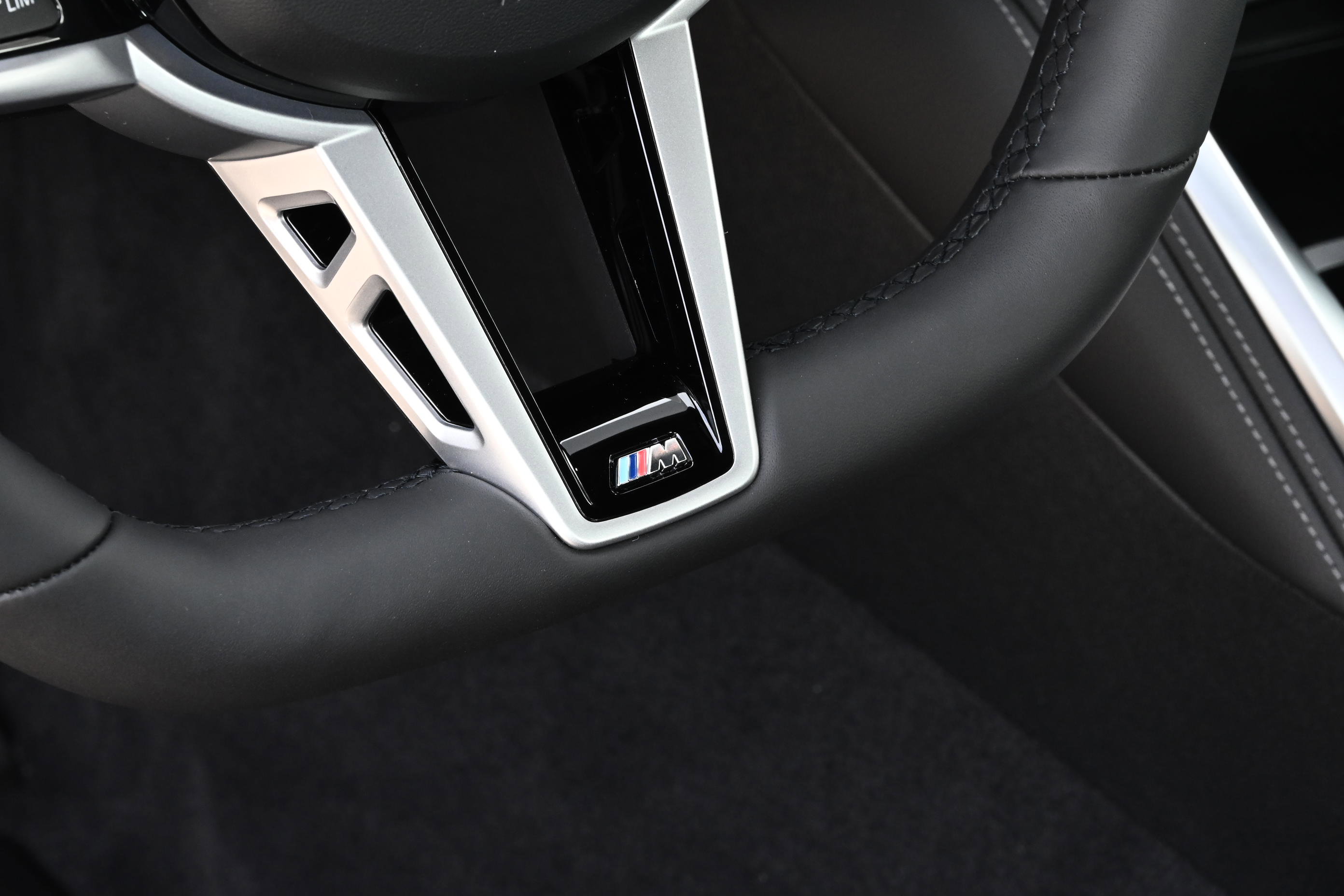 New 2026 BMW 430i xDrive Convertible image 24