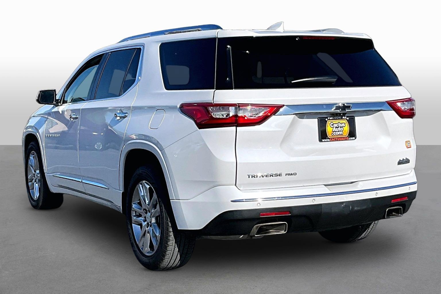 Used 2019 Chevrolet Traverse High Country w/ LPO, Floor Liner Package AWD/4WD image 7