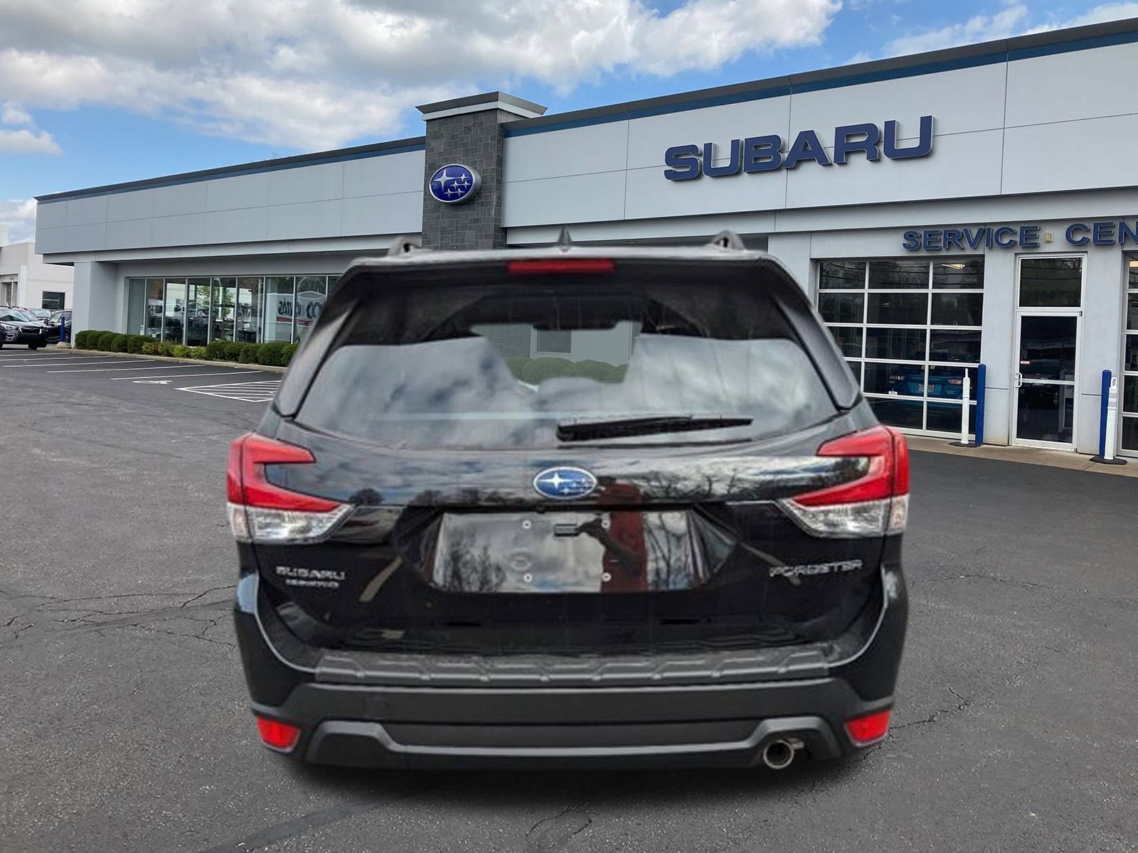 New 2023 Subaru Forester Limited image 4