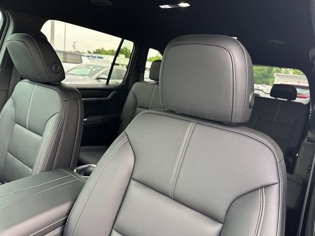 New 2025 GMC Acadia Elevation w/ Elevation Premium Package image 27