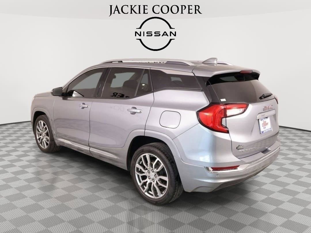 Used 2023 GMC Terrain Denali AWD/4WD image 6