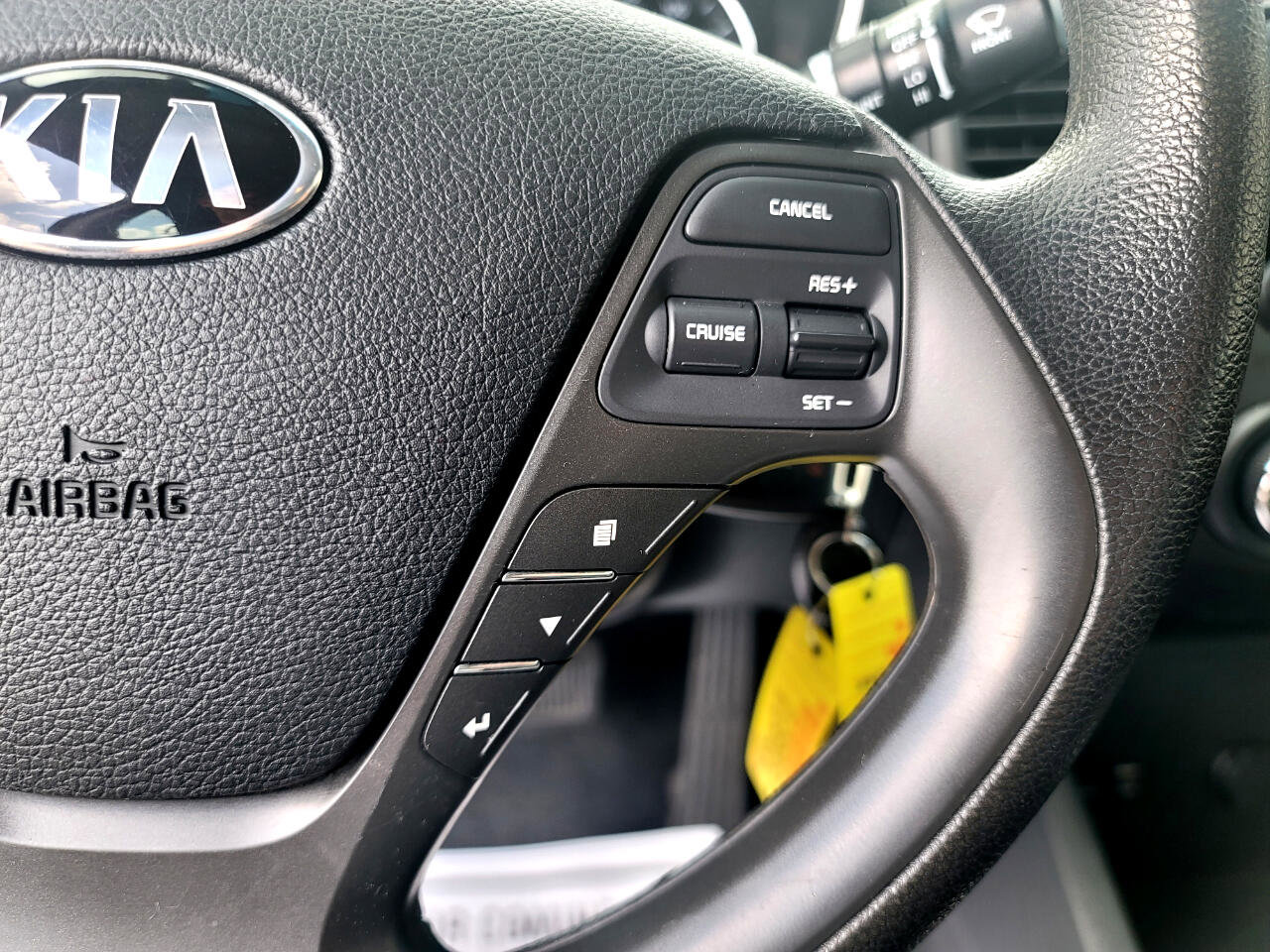 Used 2018 Kia Forte LX w/ LX Rear Camera Package image 15