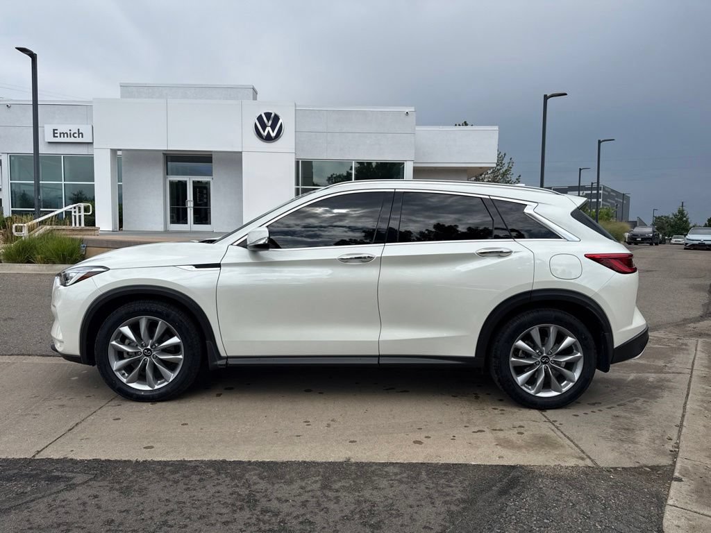 Used 2021 INFINITI QX50 Luxe w/ Cargo Package AWD/4WD image 2