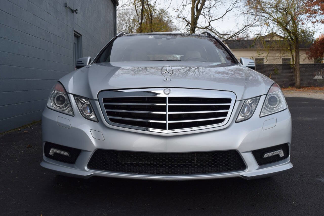 Used 2011 Mercedes-Benz E 350 4MATIC Wagon image 13