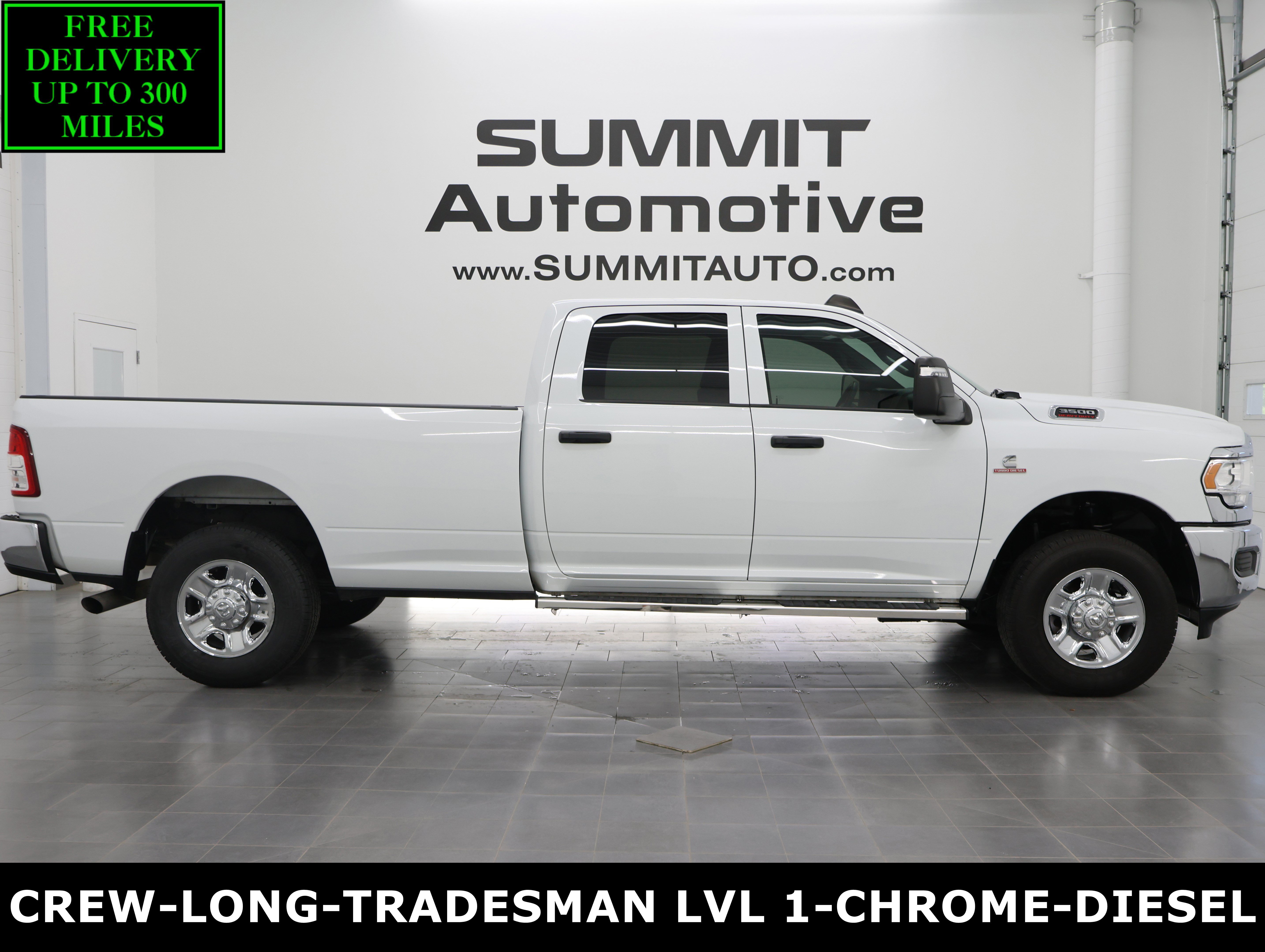 Used 2024 RAM 3500 Tradesman w/ Chrome Appearance Group AWD/4WD image 1