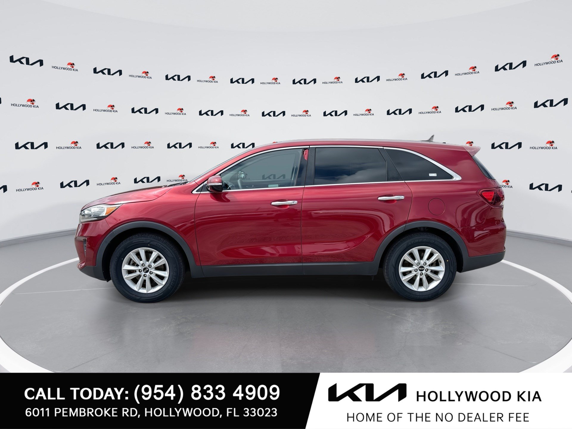 Used 2019 Kia Sorento FWD image 5